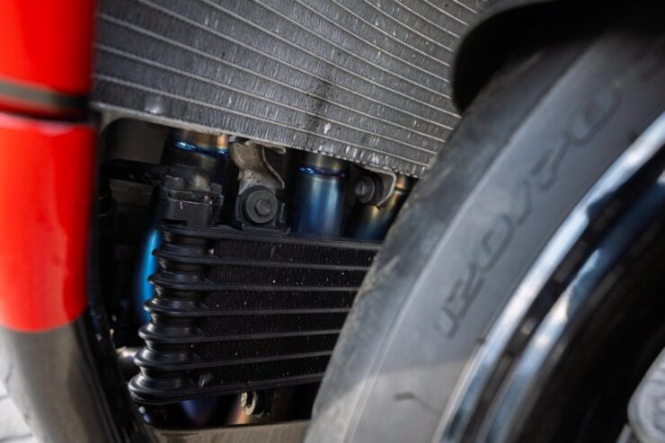 Yoshimura Tornado S1 13