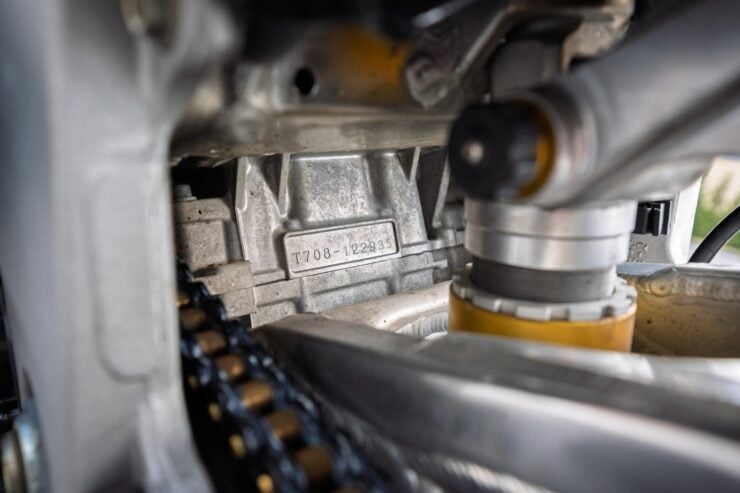 Yoshimura Tornado S1 14