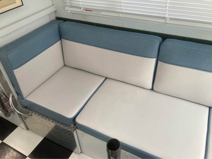 1959 Lincoln Continental Camper 2