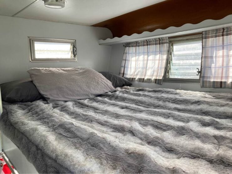 1959 Lincoln Continental Camper 8