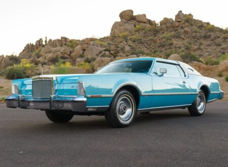 1976 Lincoln Continental Mark IV Givenchy Edition 1