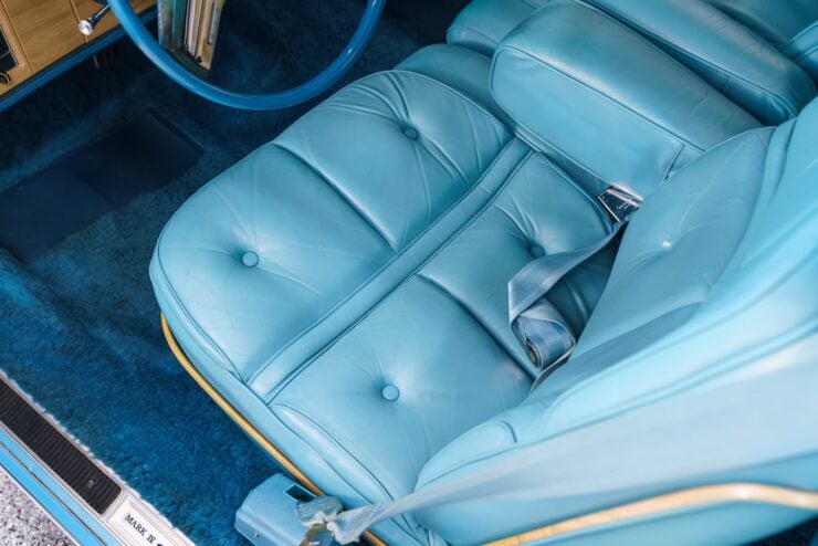 1976 Lincoln Continental Mark IV Givenchy Edition 12