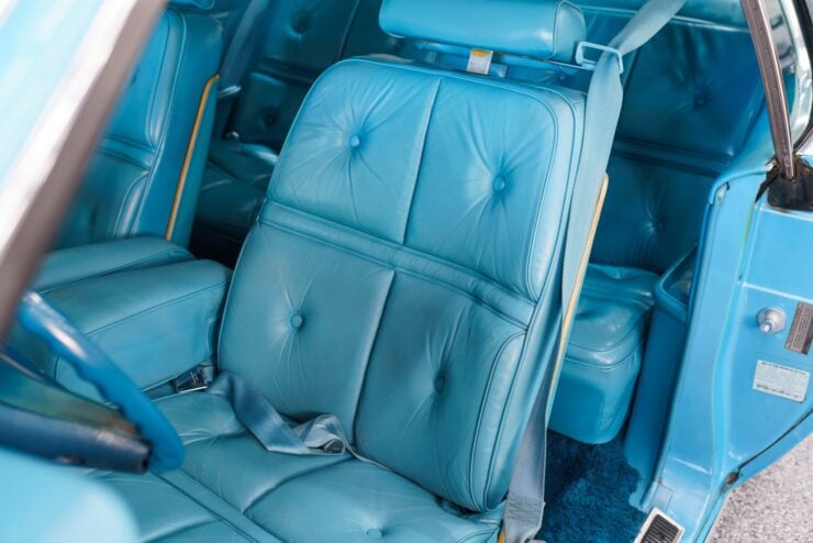 1976 Lincoln Continental Mark IV Givenchy Edition 13