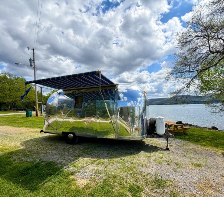 Airstream Globetrotter Travel Trailer 4