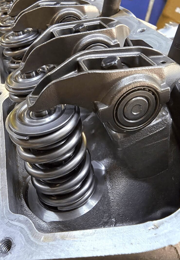 Arrow Racing Dodge Viper V10 12