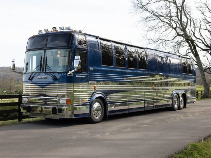 Charlie Sheen Prevost Marathon XL Tour Bus 1