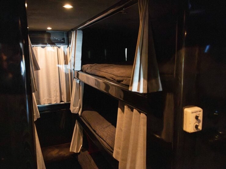 Charlie Sheen Prevost Marathon XL Tour Bus 16