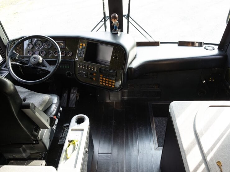 Charlie Sheen Prevost Marathon XL Tour Bus 9