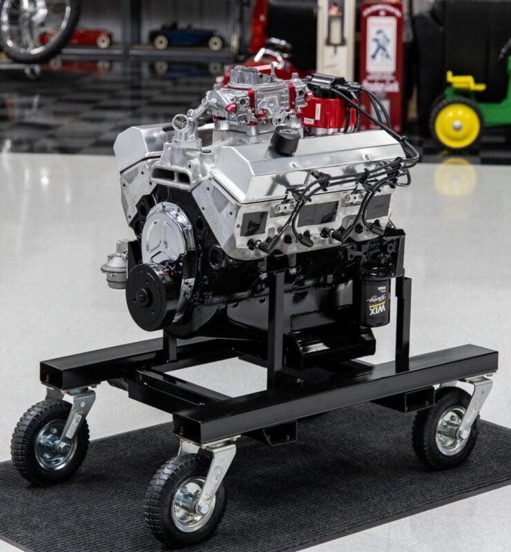 Chevrolet 350 Crate Engine 1