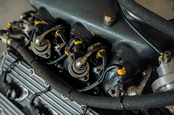 Ferrari F1:87 Tipo 33 Formula 1 engine 11