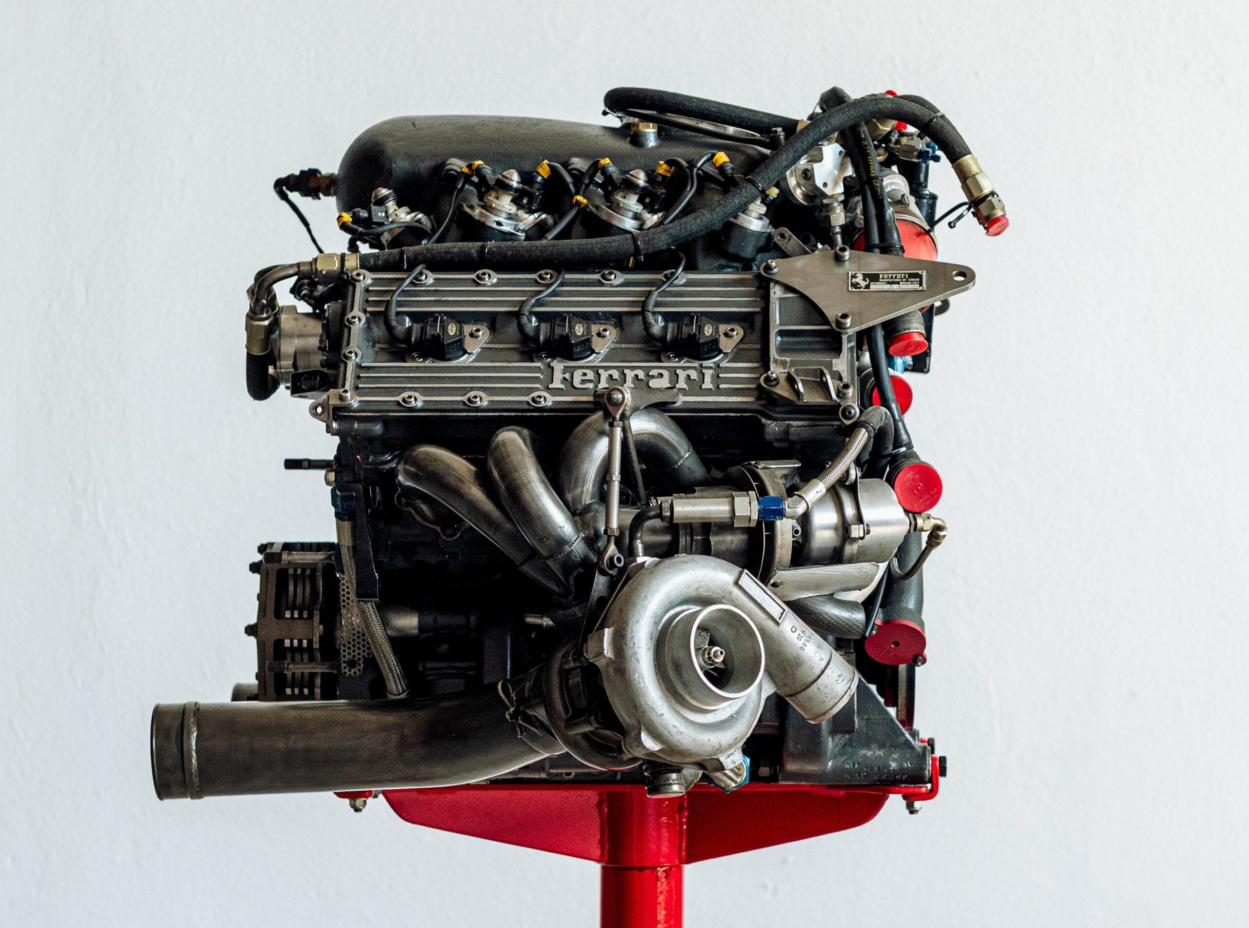 For Sale: A 950 BHP 1987 Ferrari Tipo 33 Formula 1 Engine