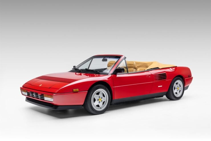 Ferrari Mondial T Cabriolet 12