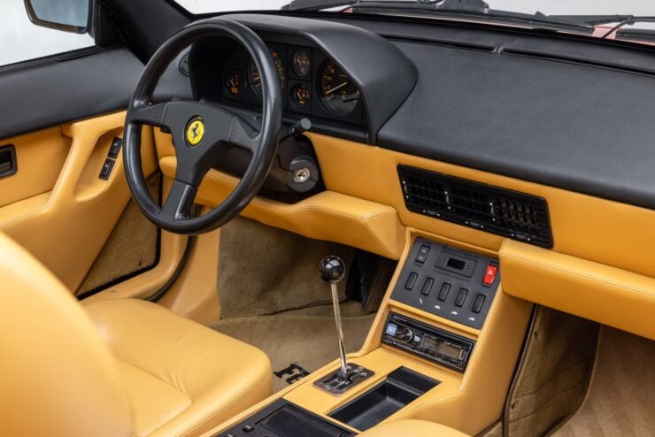 Ferrari Mondial T Cabriolet 18