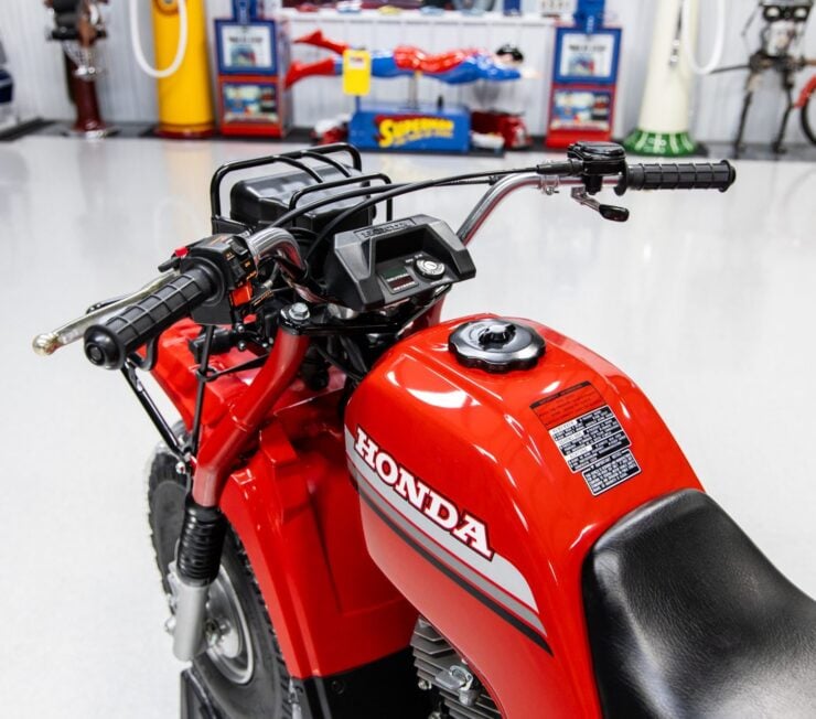 Honda ATC 250ES Big Red 8