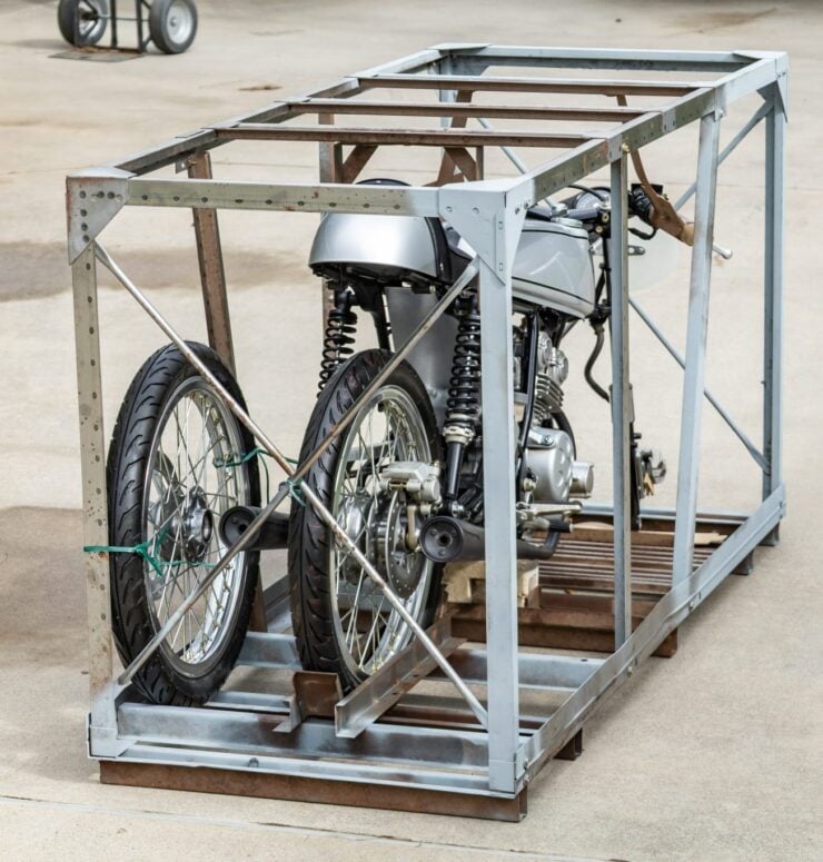 Honda Dream CB50R 14