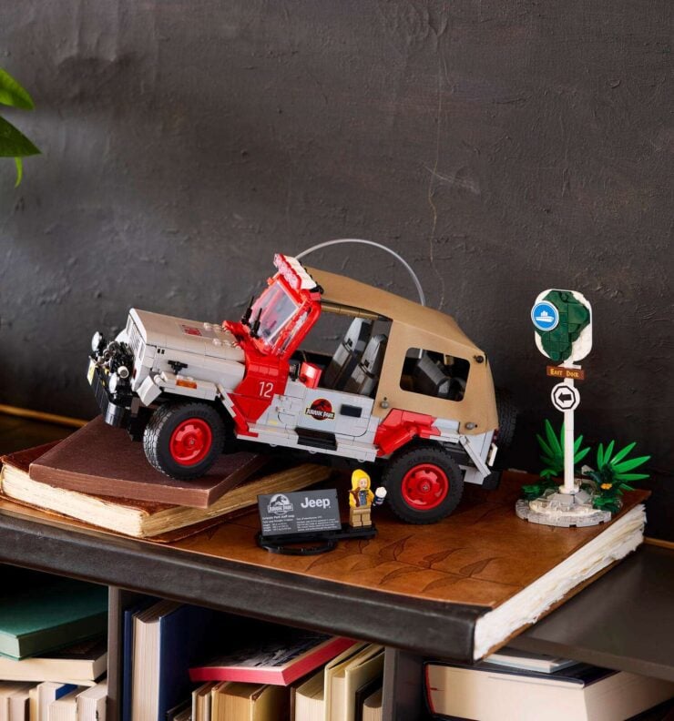 Lego Jurassic Park Jeep Wrangler 18