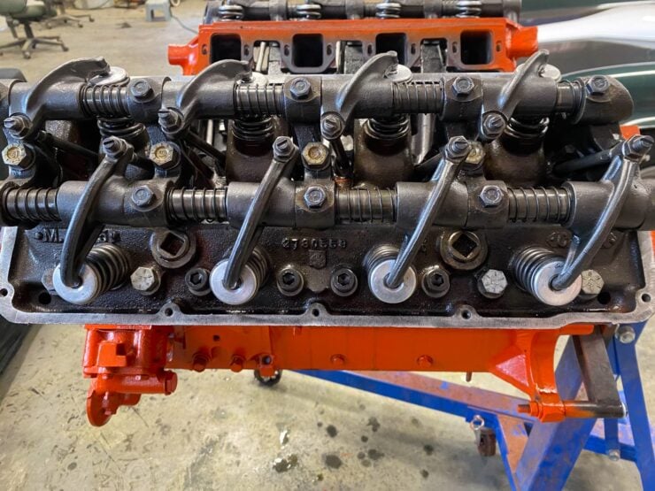 Mopar 426 Hemi V8 8