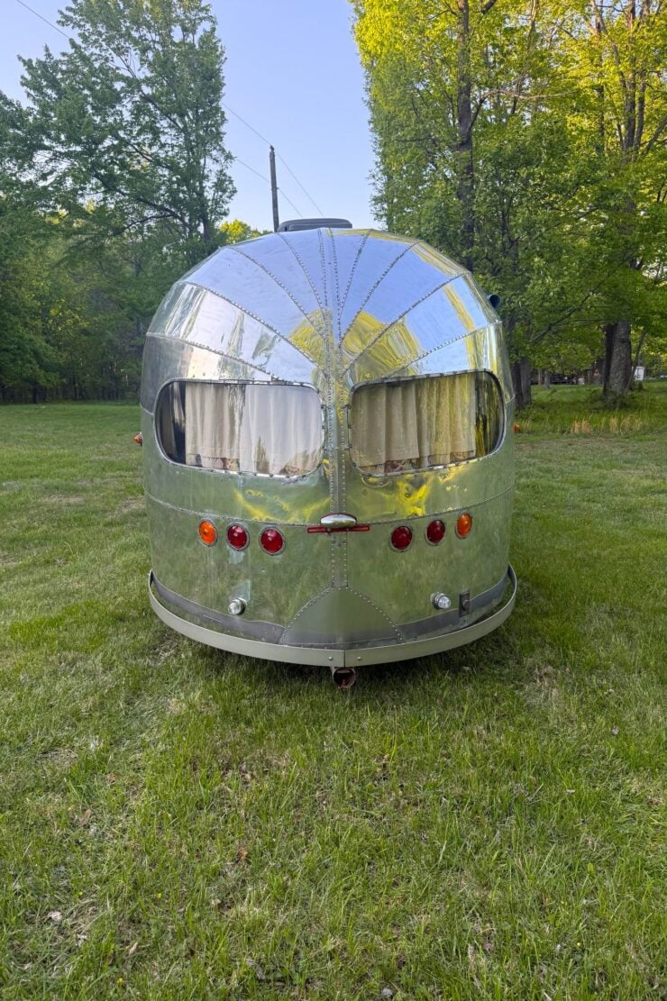 Silver Streak Clipper Camper 7