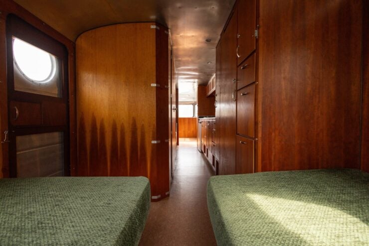 Spartan Royal Mansion Trailer 11