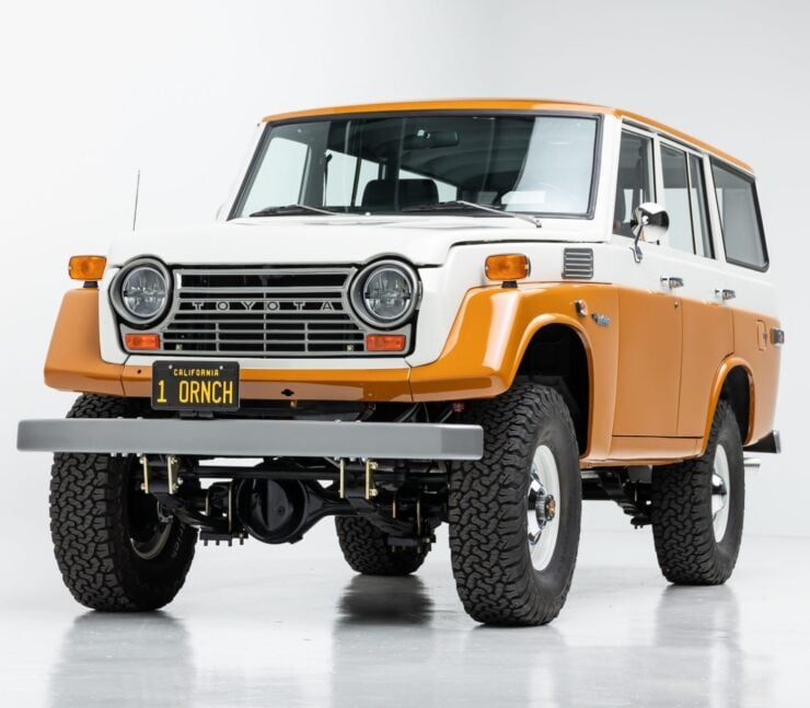 Toyota Land Cruiser FJ55 13