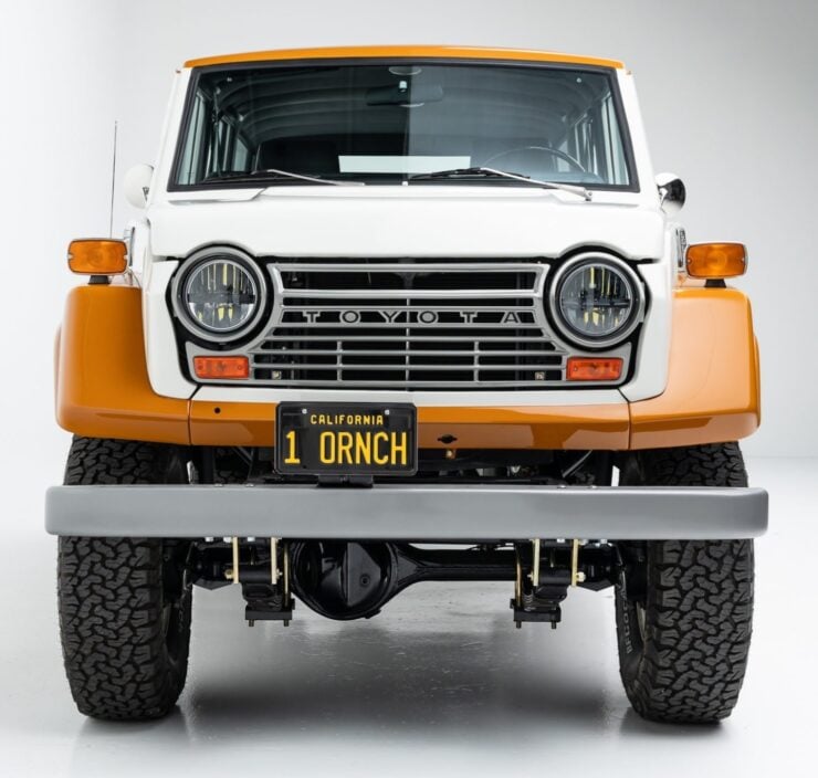 Toyota Land Cruiser FJ55 14