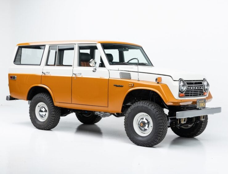 Toyota Land Cruiser FJ55 9