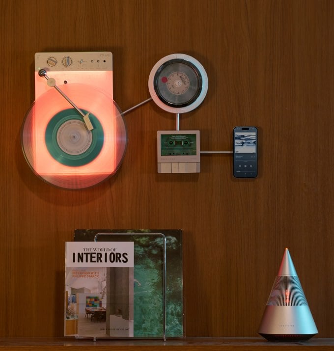 Trettitre Wall-Mounted Vinyl + CD + Cassette System 10