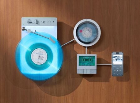 Trettitre Wall-Mounted Vinyl + CD + Cassette System