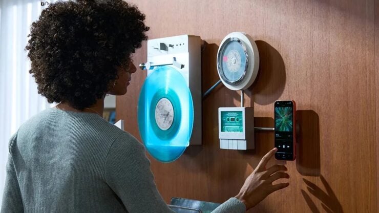 Trettitre Wall-Mounted Vinyl + CD + Cassette System 5