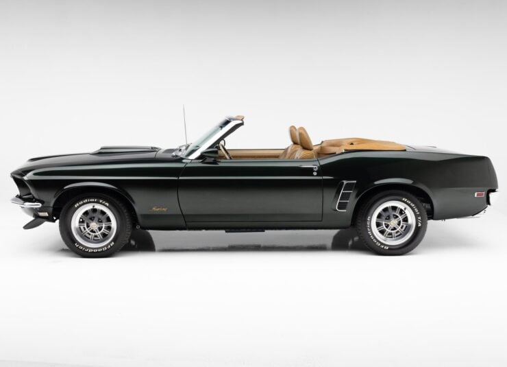 1969 Ford Mustang Convertible 4