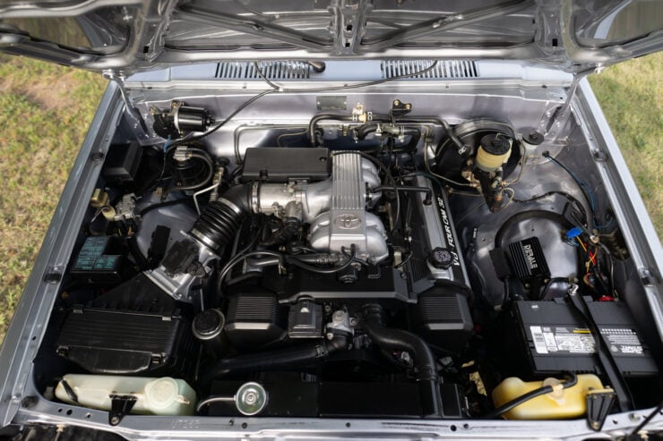 1988 Toyota Pickup SR5 1