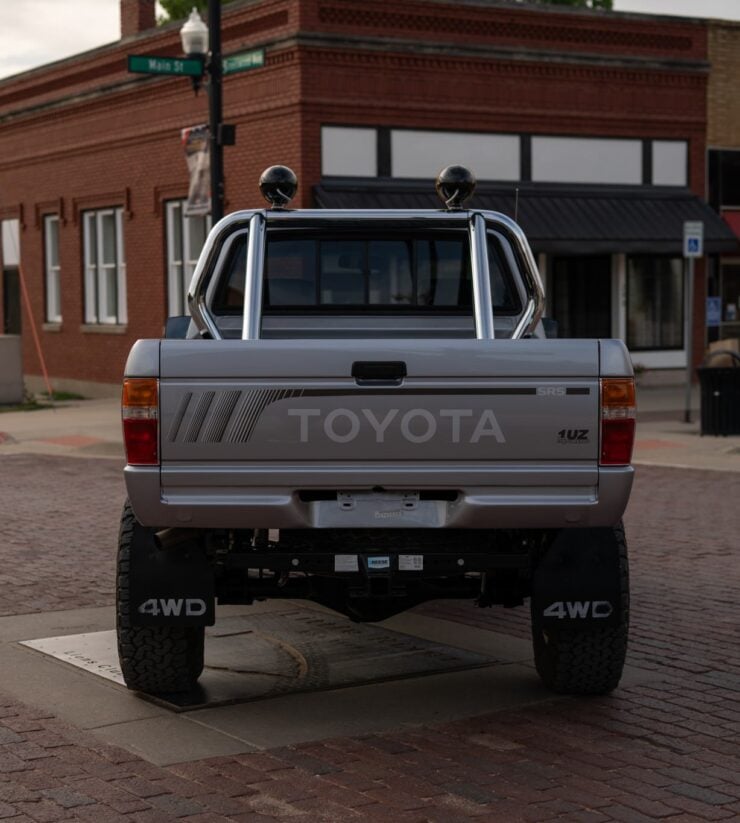 1988 Toyota Pickup SR5 15