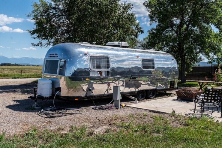 Airstream International Land Yacht Ambassador 2