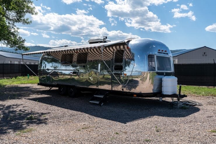 Airstream International Land Yacht Ambassador