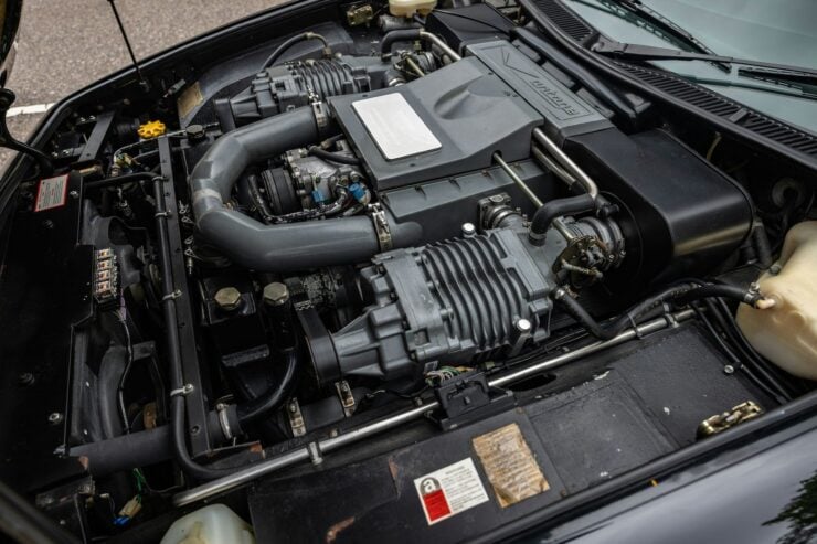 Aston Martin V8 Vantage V550 11