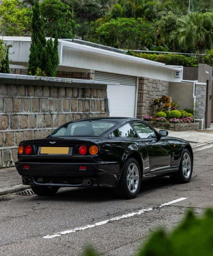 Aston Martin V8 Vantage V550 16