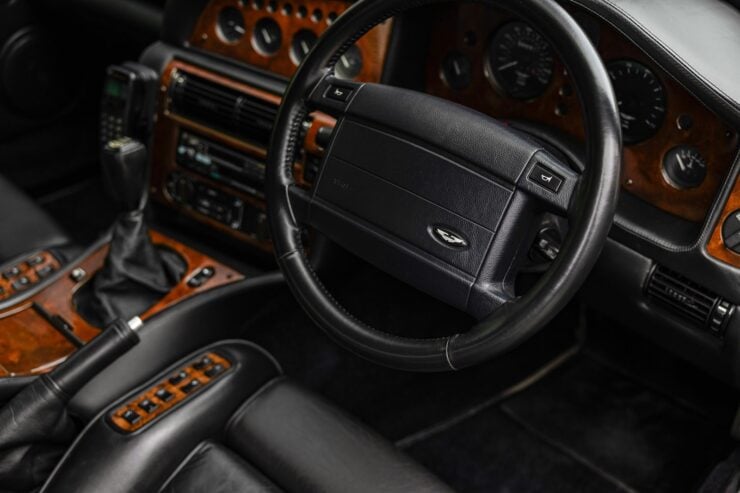 Aston Martin V8 Vantage V550 9