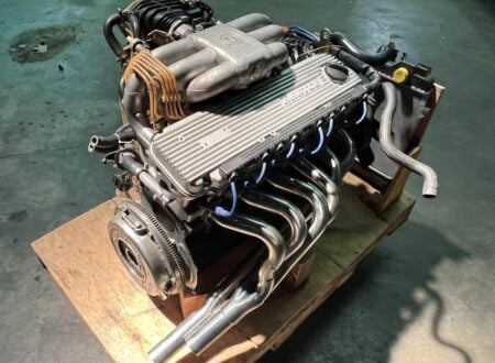 BMW Hartge 323i RS Engine