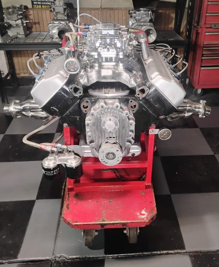 Chrysler 392 Hemi V8 8