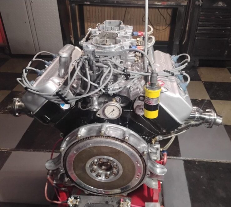 Chrysler 392 Hemi V8 9