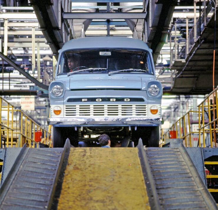 Ford Transit Production Line