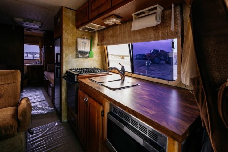 GMC Royale Motorhome 15