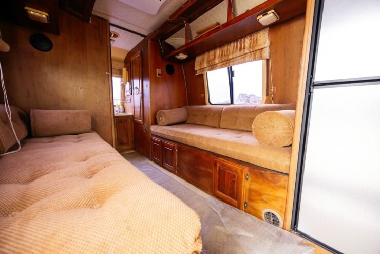GMC Royale Motorhome 16