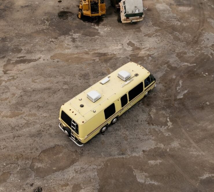 GMC Royale Motorhome 6