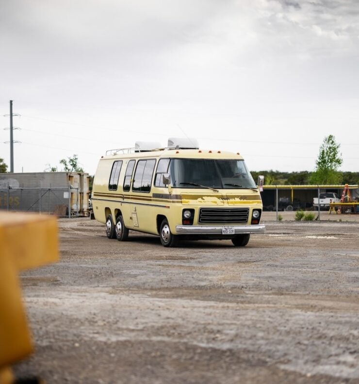 GMC Royale Motorhome