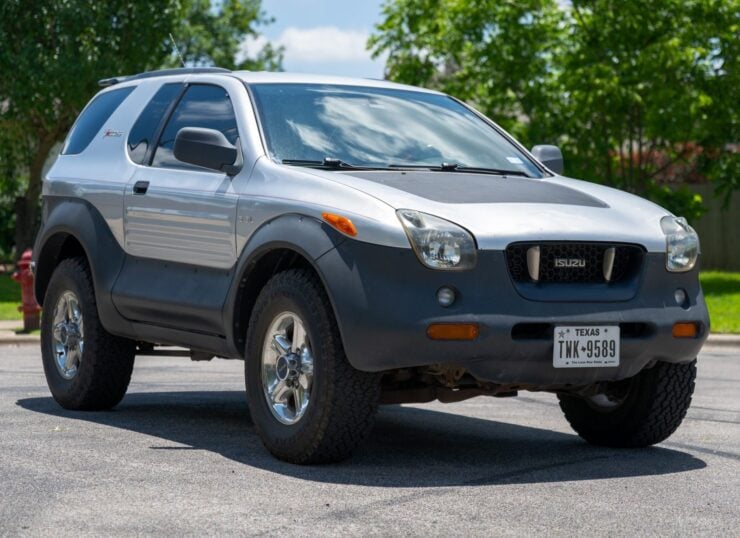 Isuzu VehiCROSS 13