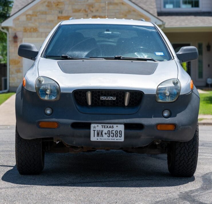 Isuzu VehiCROSS 2