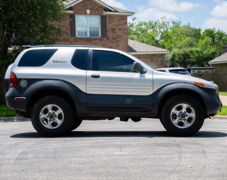 Isuzu VehiCROSS 9