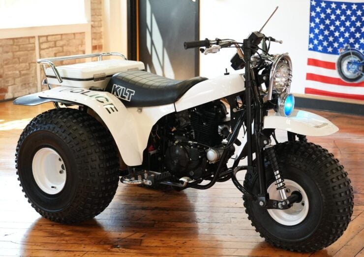 Kawasaki KLT250-P1 1
