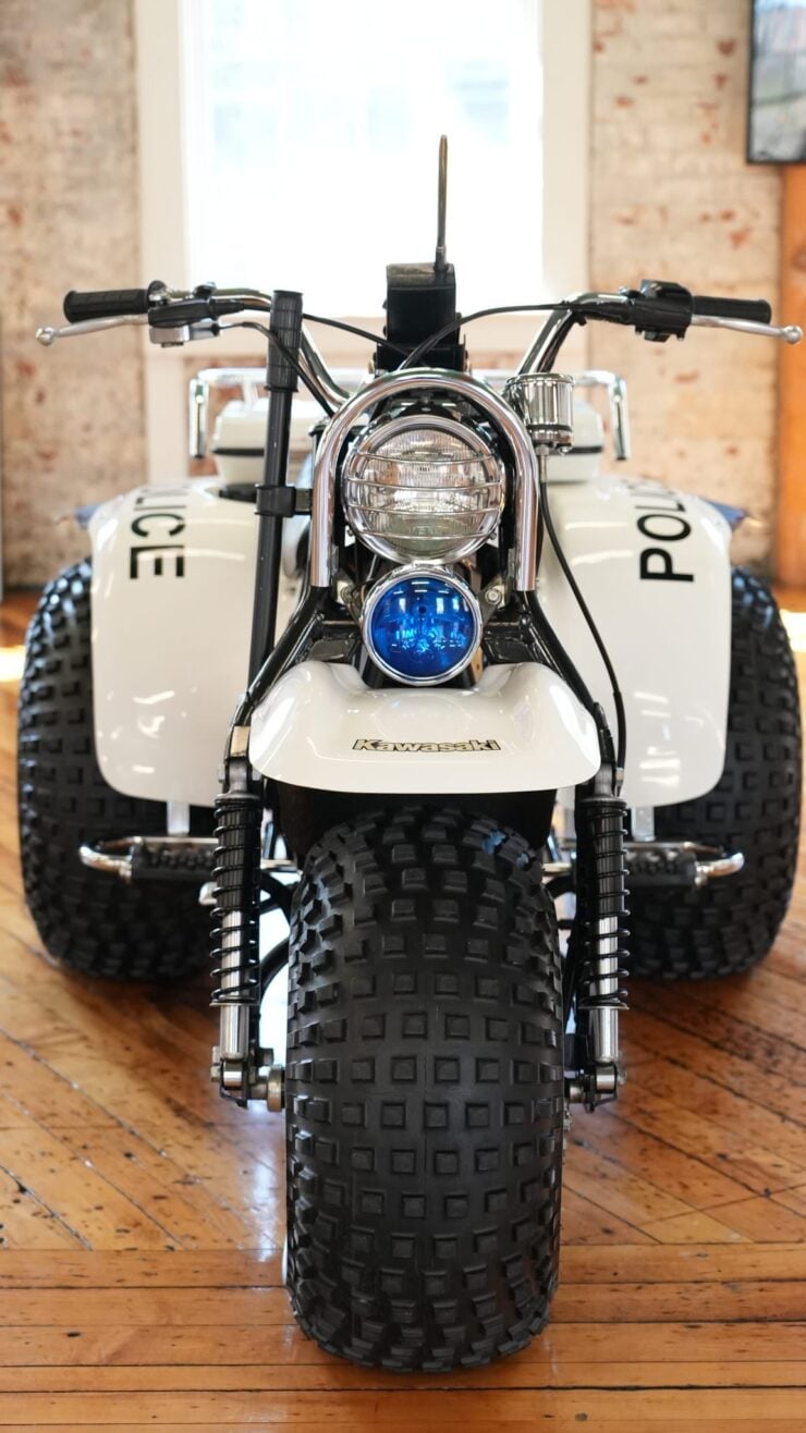 Kawasaki KLT250-P1 18